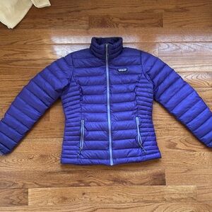 Patagonia Purple Puffer Jacket with Quilted Design